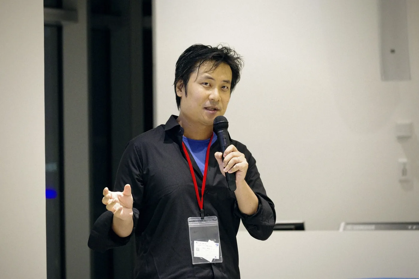 熱を込めて語る登壇者
