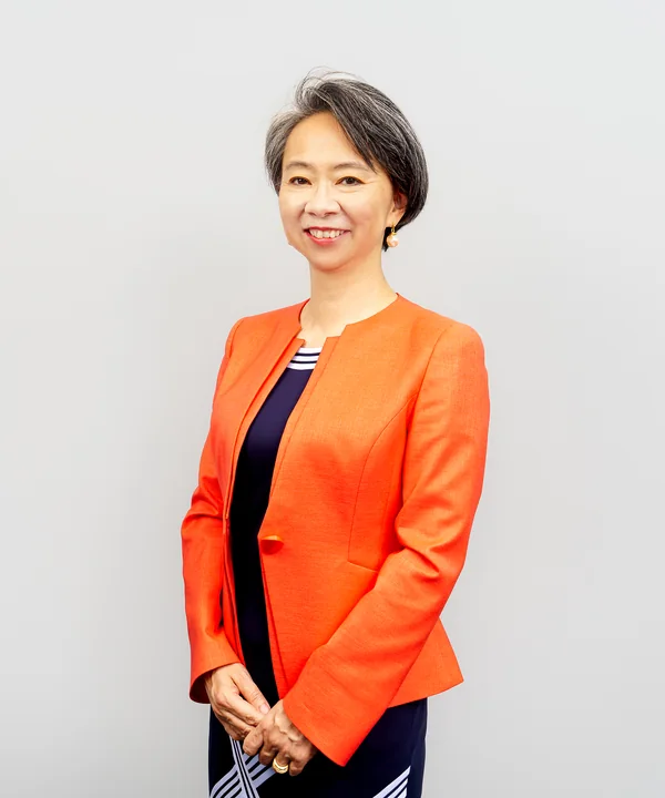 篠田 真貴子
